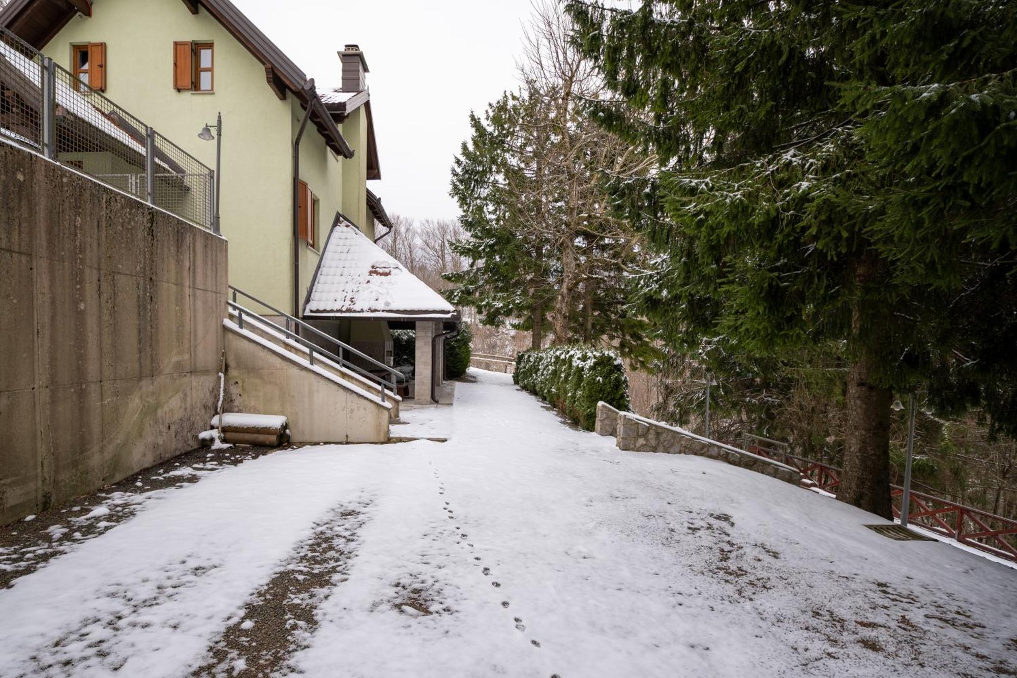 Kuca Za Odmor Cava Fuzine Villa Fužinski Benkovac Eksteriør billede